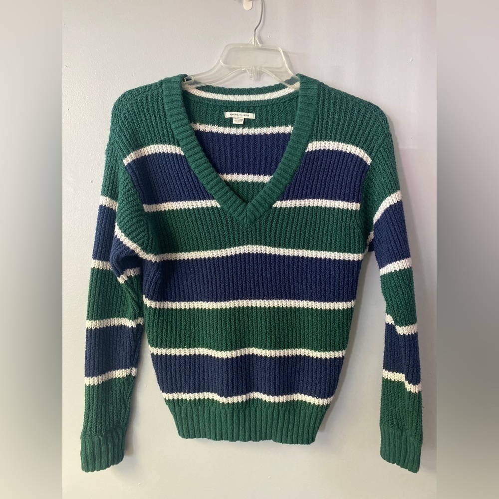 🚨CLEARANCE 0124-3 Green and Blue American Eagle V-Neck Sweater